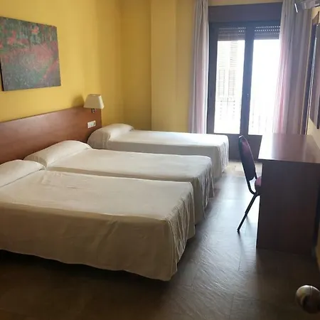 De Baena Hotel *
